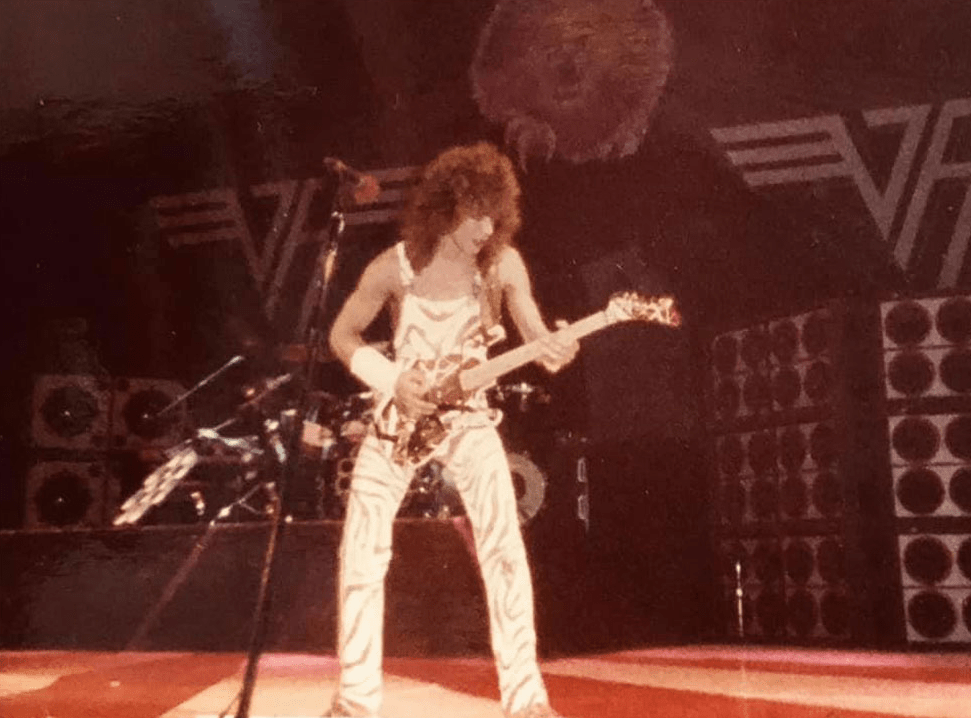 Van Halen - 10/19/1982 - Philadelphia, PA @ The Spectrum (Night 1)